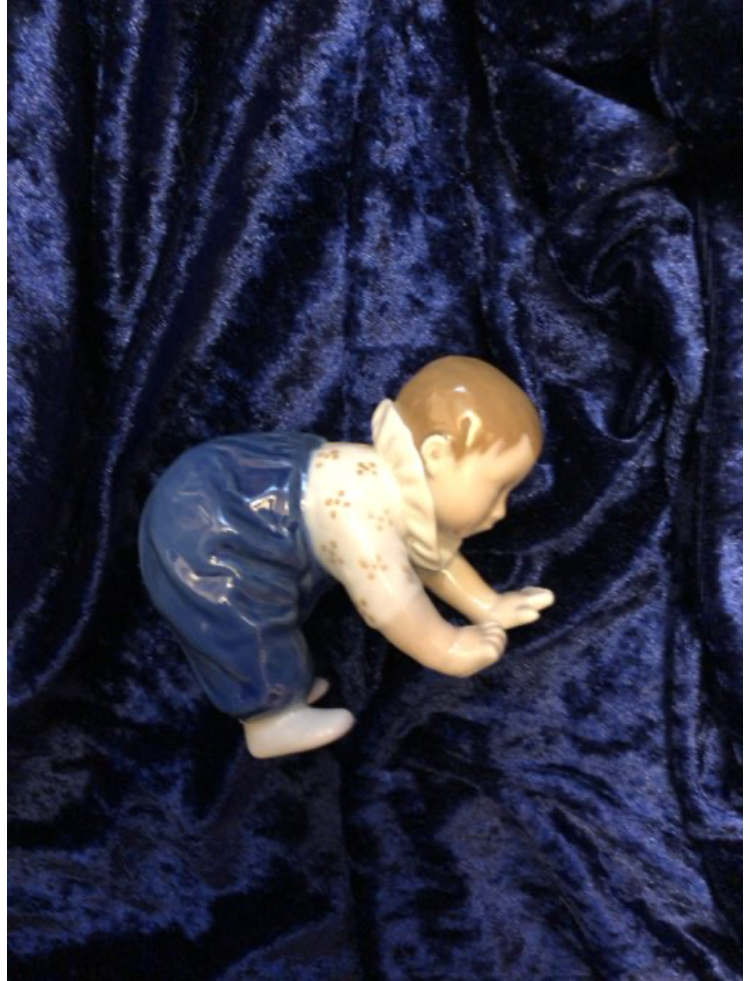 Else Sandholt "Kravlende baby"